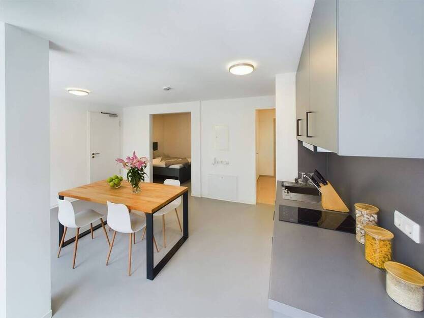 Möbliertes + schickes Apartment mit Balkon in der Marilyn Oldenburg | Suite