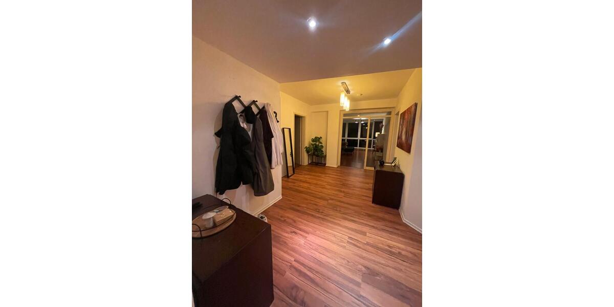 Untermieterin in der Innenstadt 14 zimmer