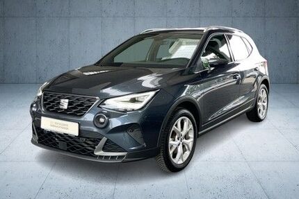 Seat Arona 27.983 km 20.474 &euro; Oldenburg 26135