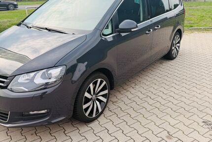VW Sharan 147.000 km 16.755 &euro; Hatten 26209