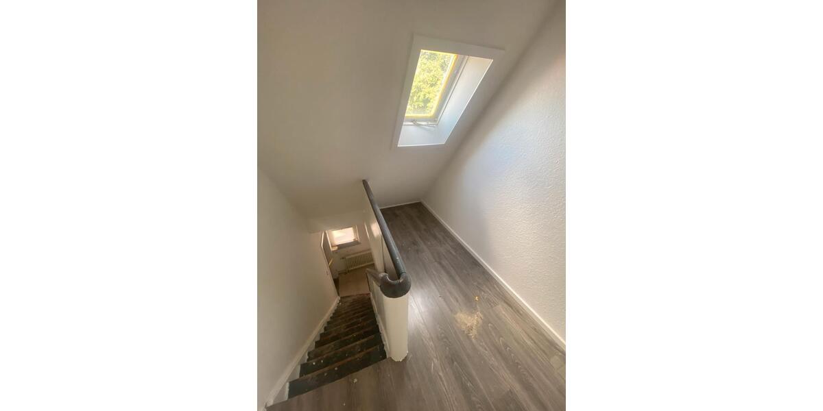 Einfamilienhaus Westerstede - 7 Zimmer, 140 m&sup2;, 1.350&euro; | Angebot:26700533