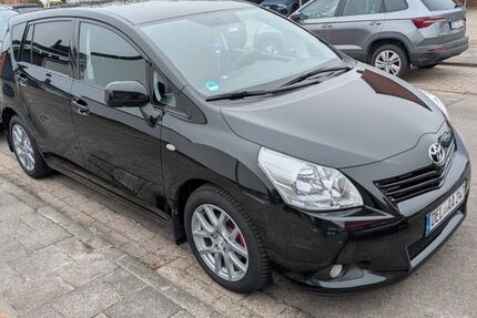 Toyota Verso 214.000 km 7.500 &euro; Delmenhorst 27753