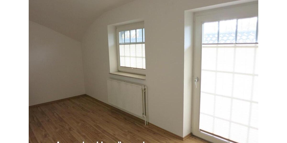 Bauernhaus, Landhaus Westerstede - 10 Zimmer, 310 m&sup2;, 659.000&euro; | Angebot:25377851