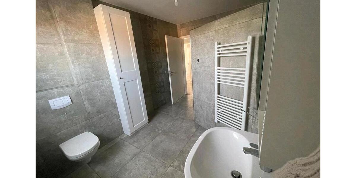 Erdgeschoßwohnung Bösel - 3 Zimmer, 96 m&sup2;, 800&euro; | Angebot:26522403
