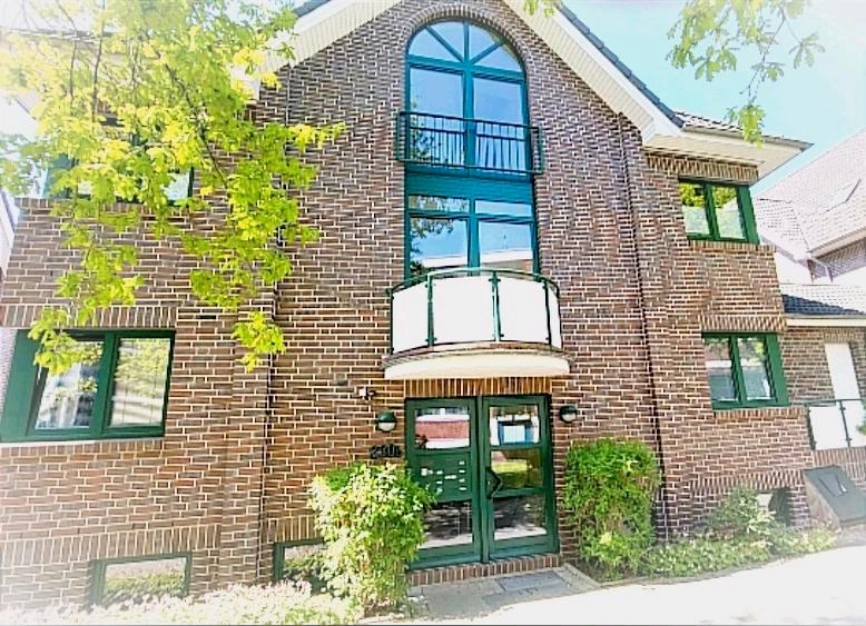 Maisonettenwohnung Oldenburg Bloherfelde - 3 Zimmer, 90 m&sup2;, 1.450&euro; | Angebot:25257571