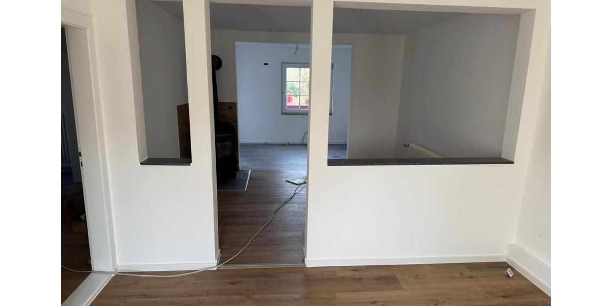 Dachgeschoßwohnung Westerstede - 2.5 Zimmer, 120 m&sup2;, 1.200&euro; | Angebot:24576326