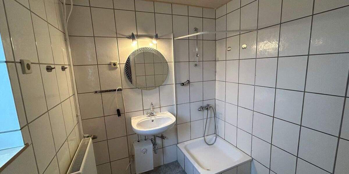 Doppelhaushälfte Oldenburg Kreyenbrück - 4 Zimmer, 92 m&sup2;, 269.000&euro; | Angebot:25836419