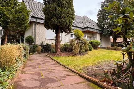 Haus Bösel - 1 Zimmer, 215 m&sup2;, 450.000&euro; | Angebot:25671922