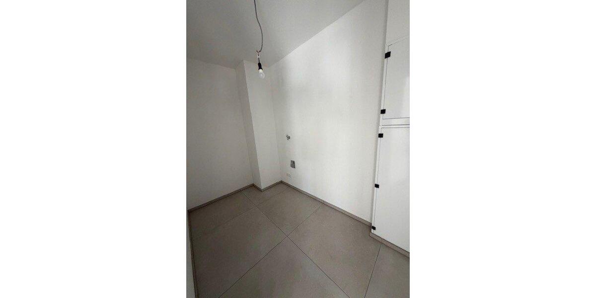 Erdgeschoßwohnung Bad Zwischenahn - 4 Zimmer, 93 m&sup2;, 1.345&euro; | Angebot:26330518