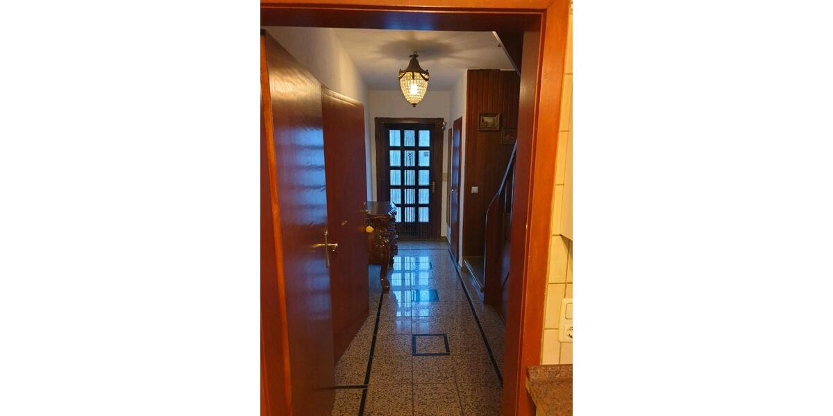 Einfamilienhaus Brake (Unterweser) - 6 Zimmer, 120 m&sup2;, 179.000&euro; | Angebot:25377843