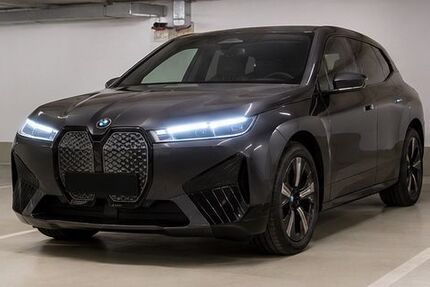 BMW iX 82.000 km 39.900 &euro; Bonn 53127