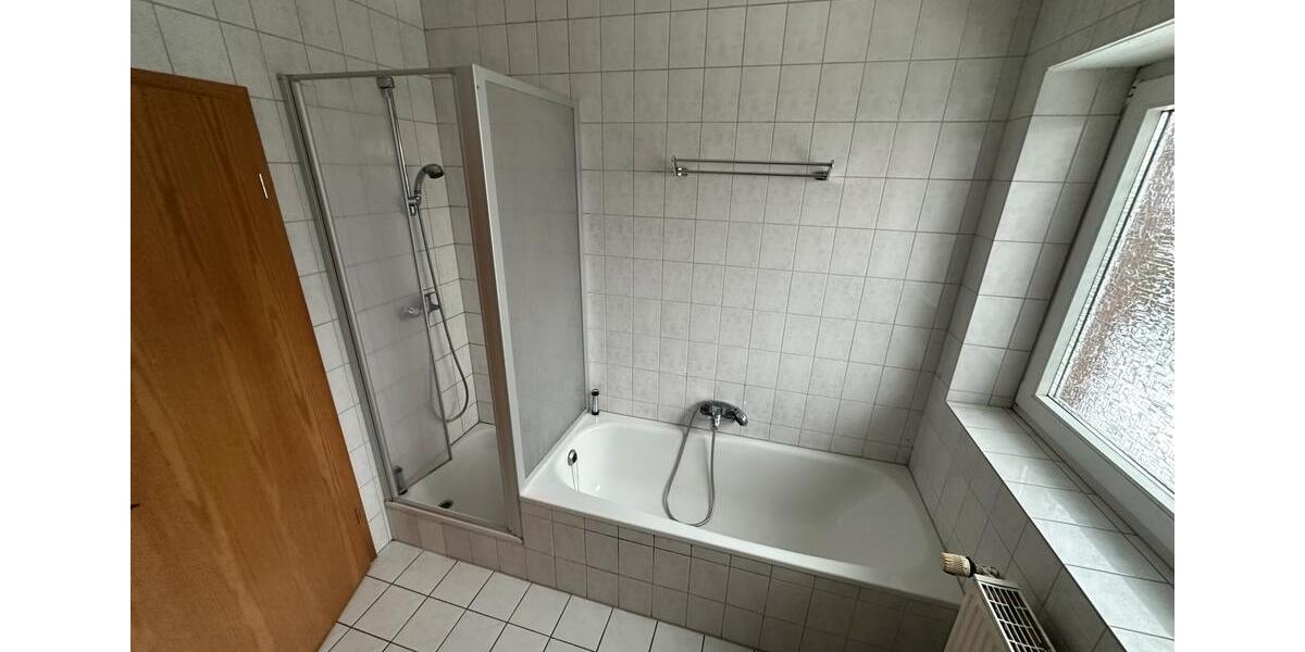 Bungalow Jade - 3 Zimmer, 100 m&sup2;, 995&euro; | Angebot:25049153