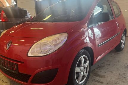Renault Twingo 185.000 km 1.590 &euro; Hatten 26209