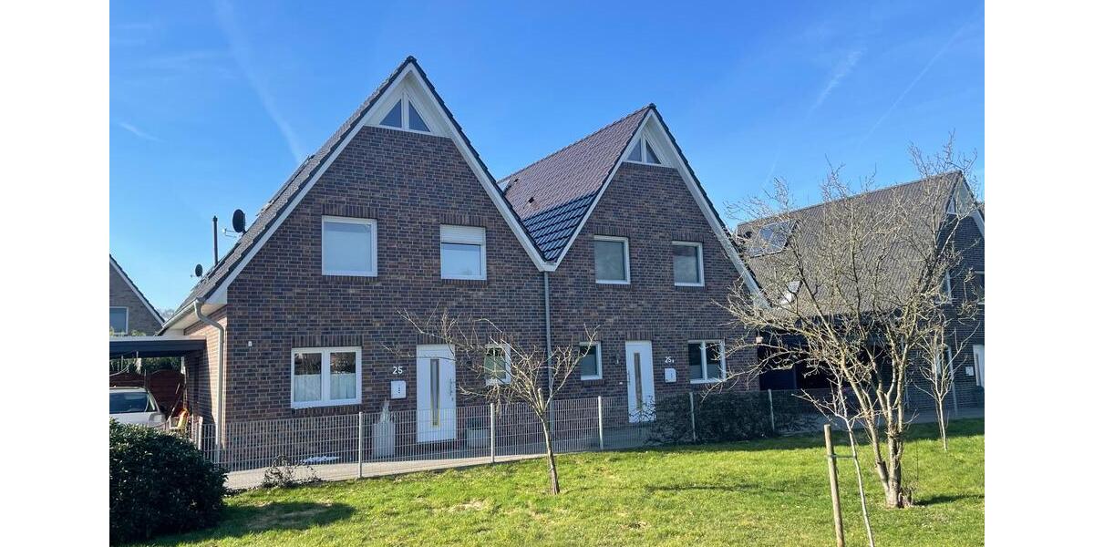 Doppelhaushälfte Edewecht - 4 Zimmer, 119 m&sup2;, 1.250&euro; | Angebot:25325984