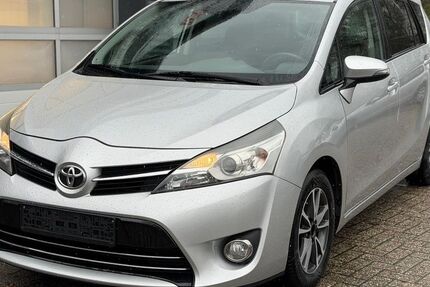 Toyota Verso 504.900 km 3.690 &euro; Bösel 26219