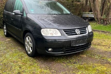 VW Touran 263.715 km 3.300 &euro; Oldenburg 26131
