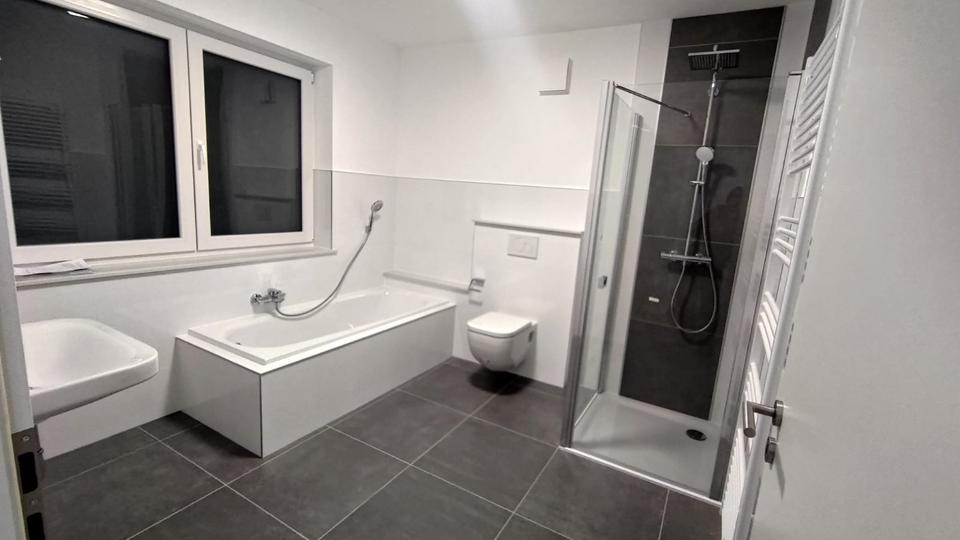 Erdgeschoßwohnung Delmenhorst Bungerhof - 3 Zimmer, 96 m&sup2;, 1.350&euro; | Angebot:26221694