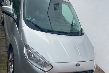 Ford Tourneo Courier 11.383 km 13.500 &euro; Oldenburg 26133
