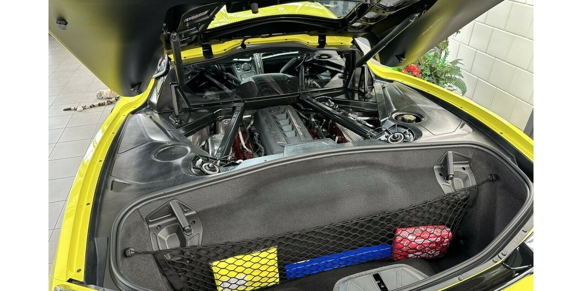 Corvette C8 Coupe Z51 Europa +Schmidt+Lift+3 Jahre Garantie 5.500 km 109.990 € Jaderberg 26349