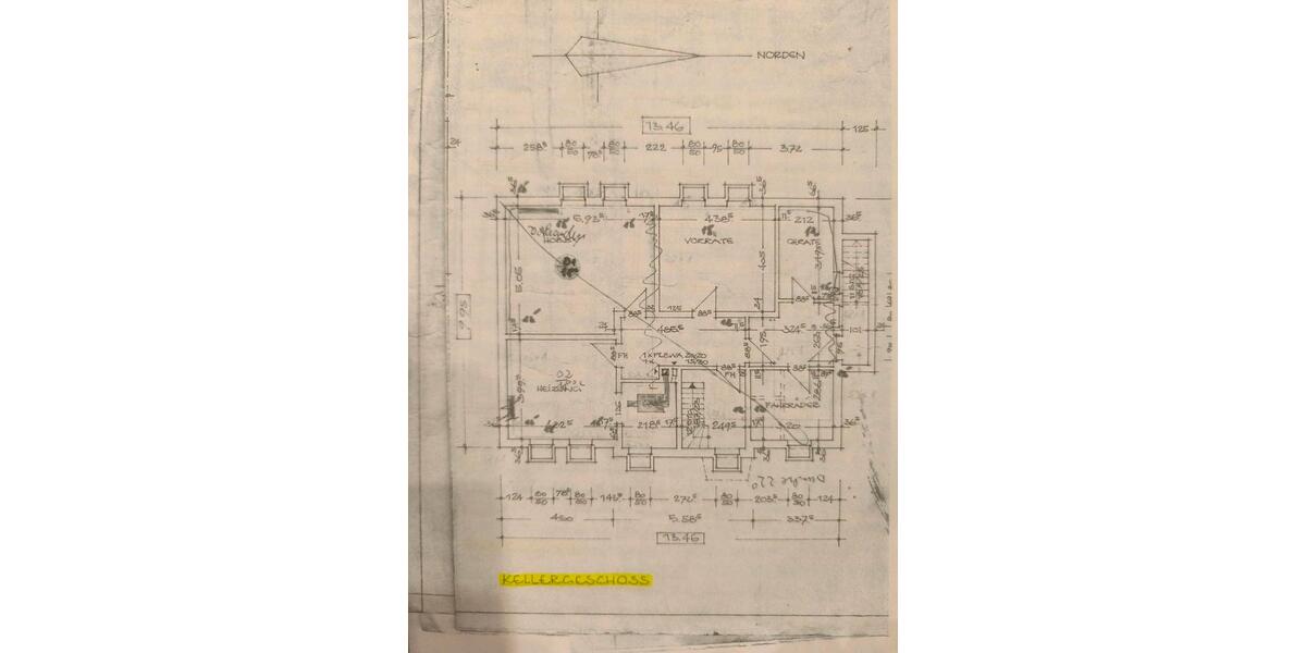 Einfamilienhaus mit 180 m2 Wohnfläche, voll unterkellert 7 zimmer