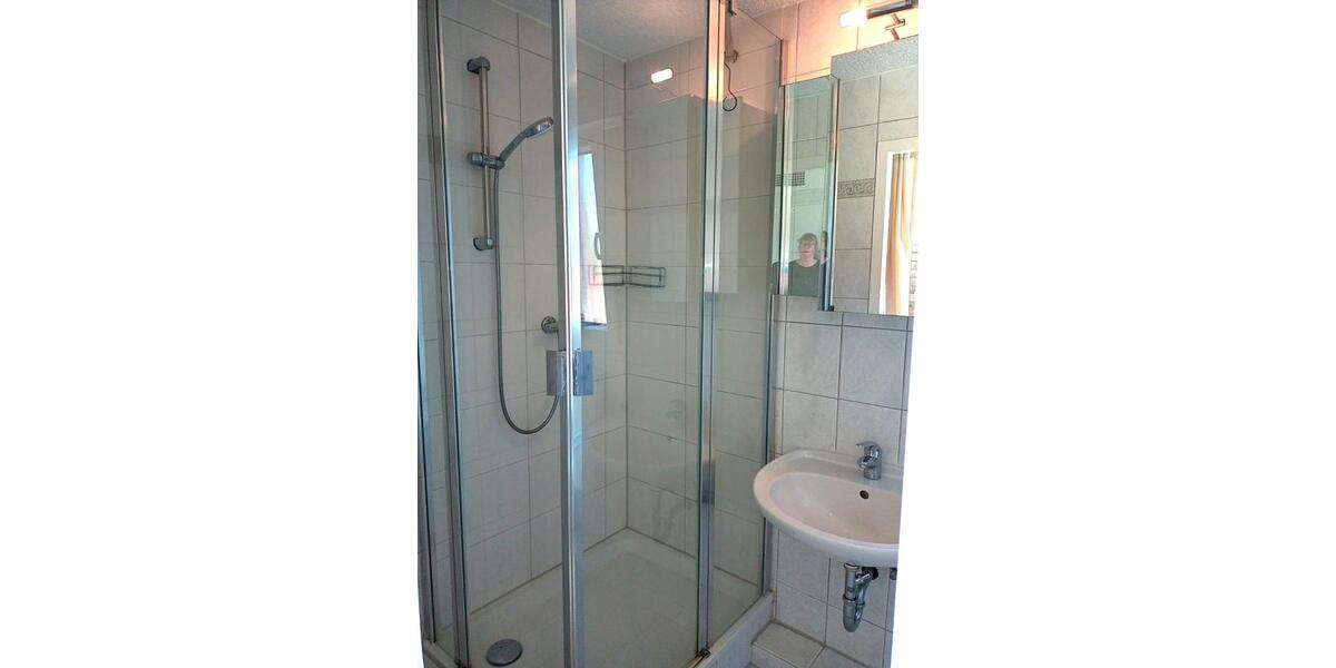 Dachgeschoßwohnung Oldenburg Drielaker-Moor - 2 Zimmer, 50 m&sup2;, 600&euro; | Angebot:25060519