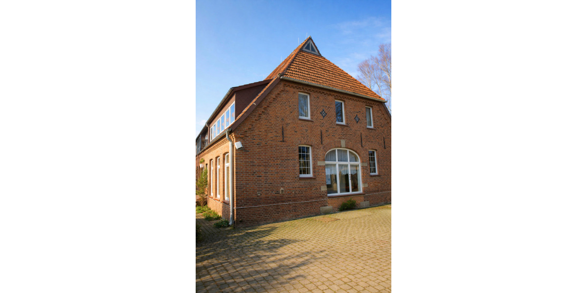 Etagenwohnung Hatten Sandhatten - 3 Zimmer, 100 m&sup2;, 845&euro; | Angebot:25246466