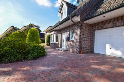 Großzügige Doppelhaushälfte mit Einbauküche und Garage in ruhiger Lage in der Stadt Friesoythe 6 zimmer