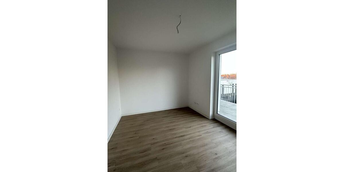 Dachgeschoßwohnung Oldenburg Drielaker-Moor - 3 Zimmer, 128 m&sup2;, 1.300&euro; | Angebot:26006646