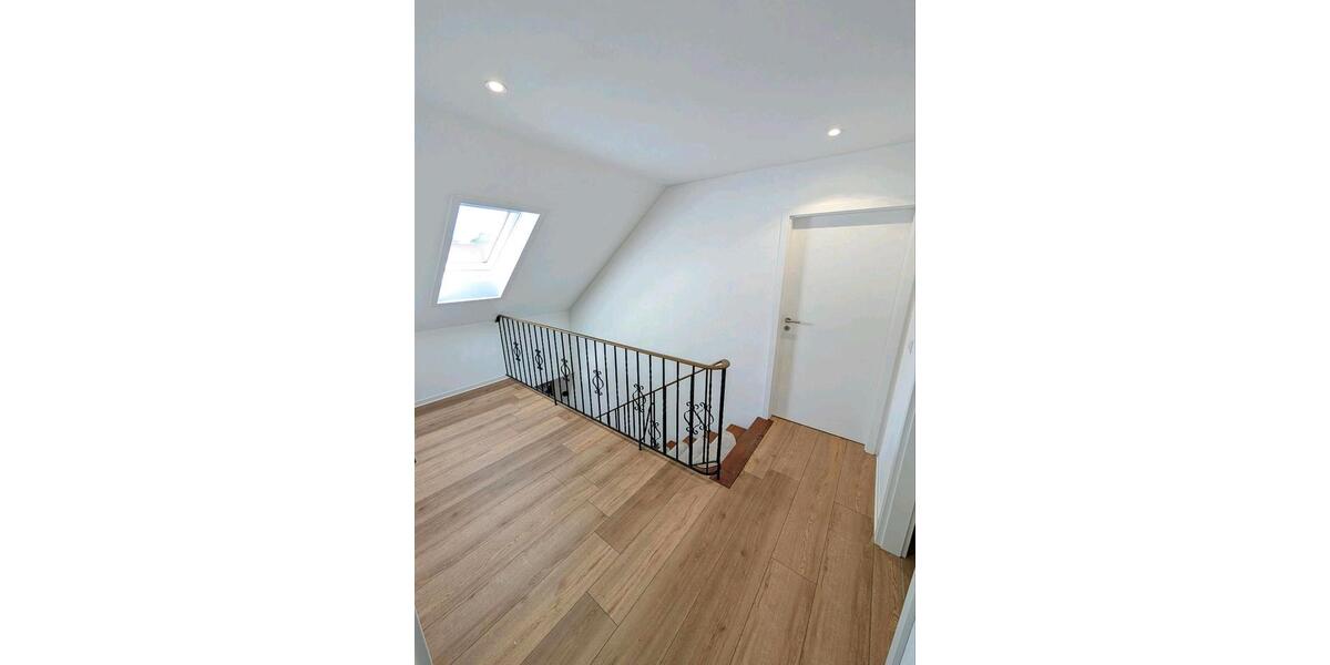 Einfamilienhaus Jade - 5 Zimmer, 121 m&sup2;, 289.000&euro; | Angebot:26886092