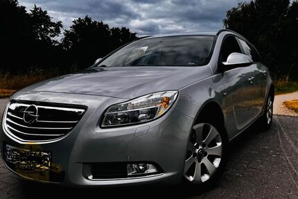 Opel Insignia 147.000 km 4.000 &euro; Oldenburg 26133