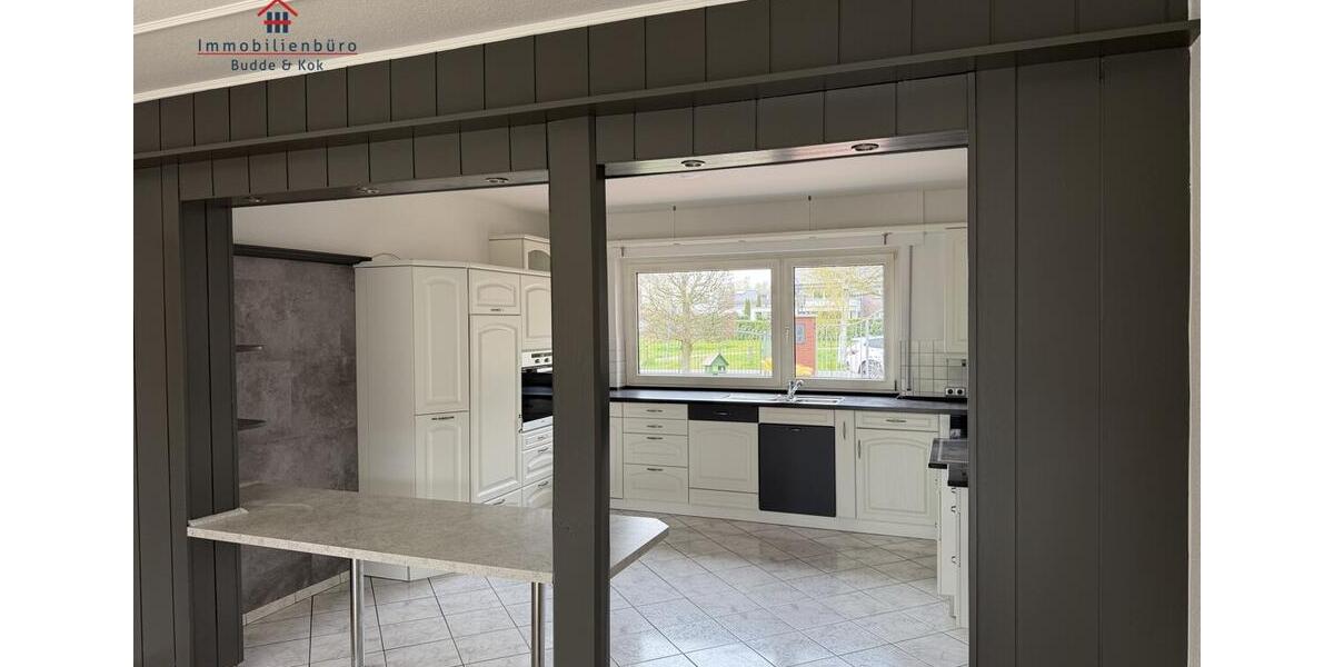 Doppelhaushälfte Friesoythe - 7 Zimmer, 233 m&sup2;, 1.500&euro; | Angebot:26247200