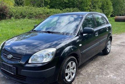 Kia Rio 200.817 km 1.299 &euro; Elsfleth 26931