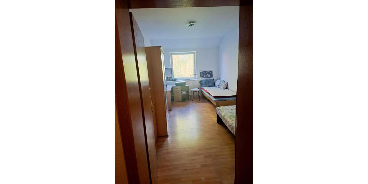 Etagenwohnung Berne - 3 Zimmer, 111 m&sup2;, 850&euro; | Angebot:26478275