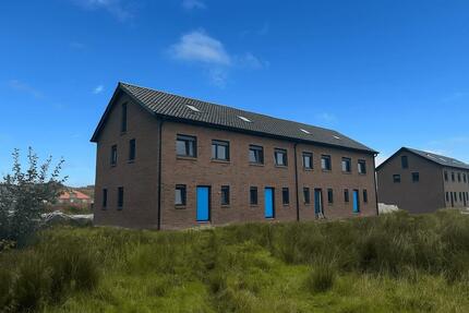 Rastede - Im Göhlen: Neubau-Reihenendhaus mit Einbauküche als Erstbezug 5 zimmer