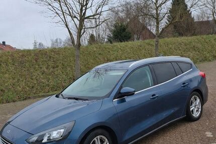 Ford Focus 71.500 km 14.100 &euro; Varel 26316