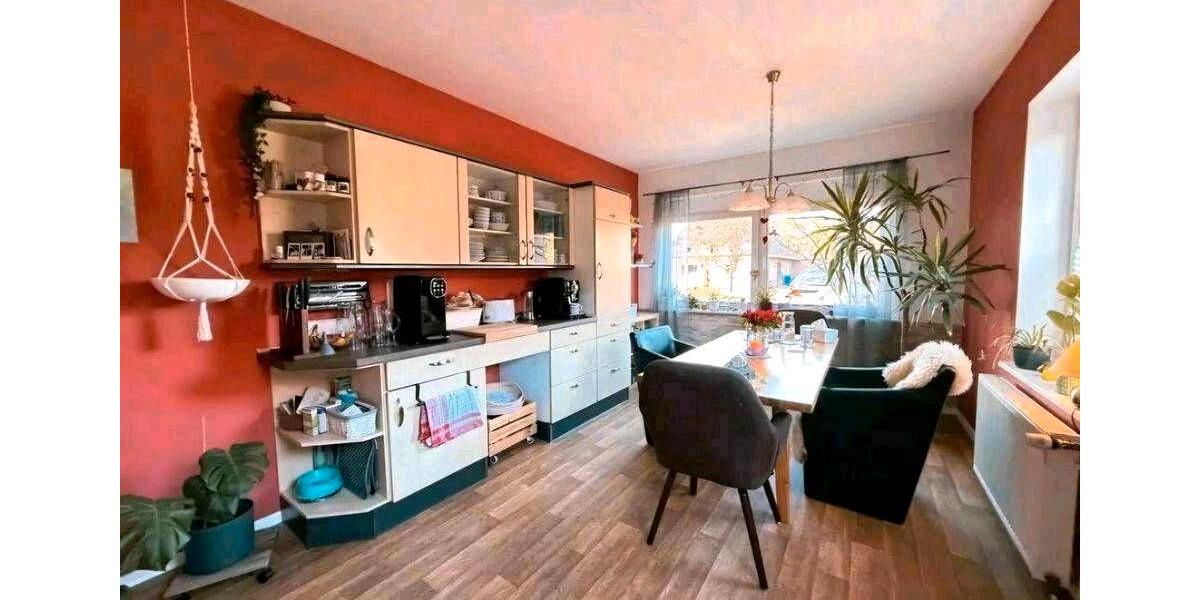 Einfamilienhaus Edewecht - 11 Zimmer, 300 m&sup2;, 449.000&euro; | Angebot:26723010