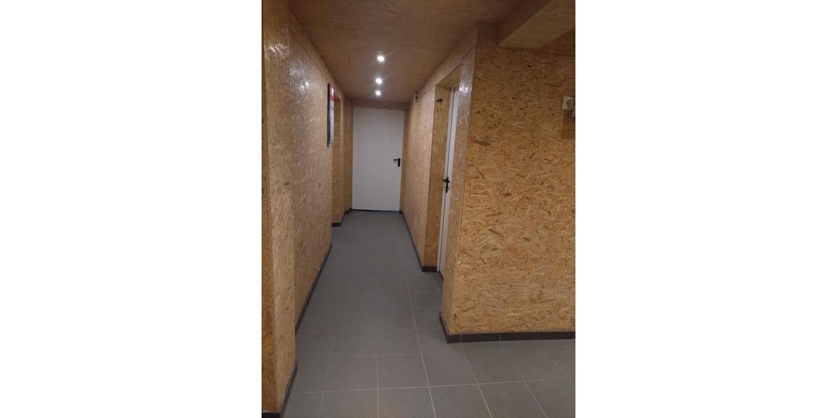 Attraktive Lagerhalle in Garrel – Ideal für Logistik & Handel zimmer