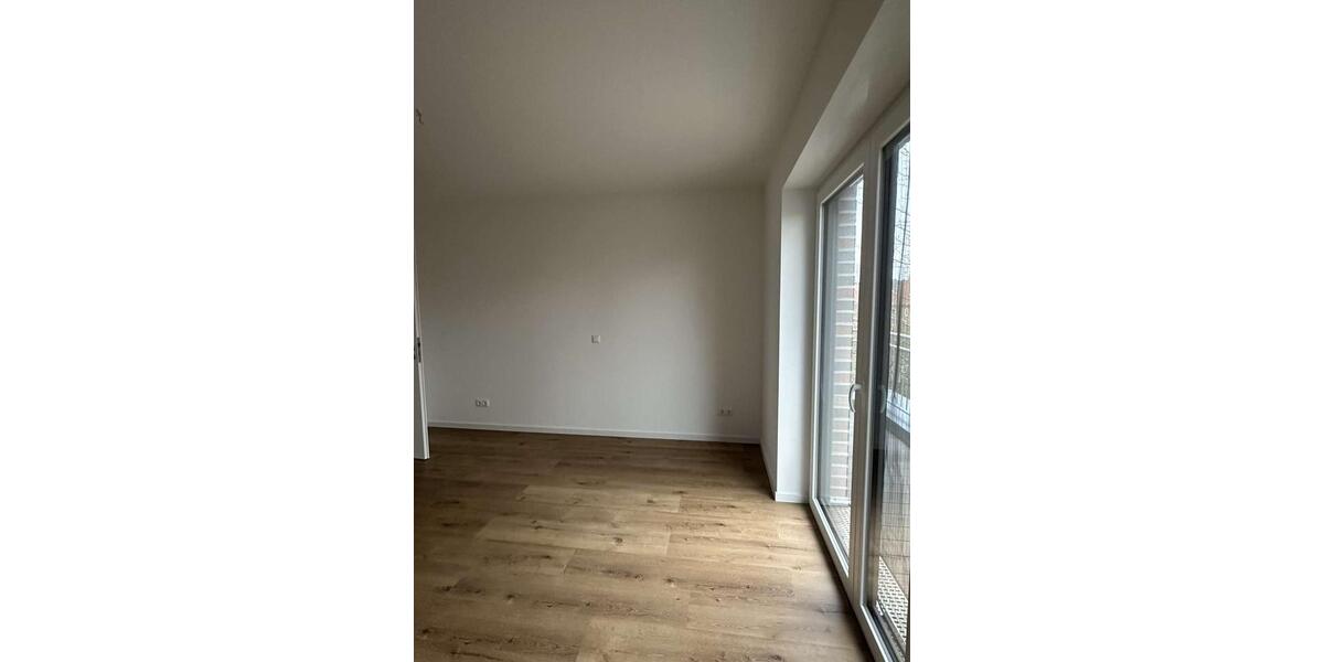 Etagenwohnung Oldenburg Drielaker-Moor - 2 Zimmer, 109 m&sup2;, 1.360&euro; | Angebot:23390146