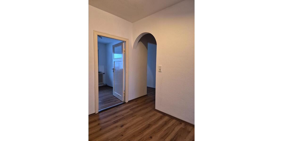 Dachgeschoßwohnung Oldenburg Eversten - 3 Zimmer, 94 m&sup2;, 800&euro; | Angebot:25869796