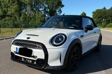 Mini Cooper S Cabrio 50.500 km 24.500 &euro; Oldenburg 26121