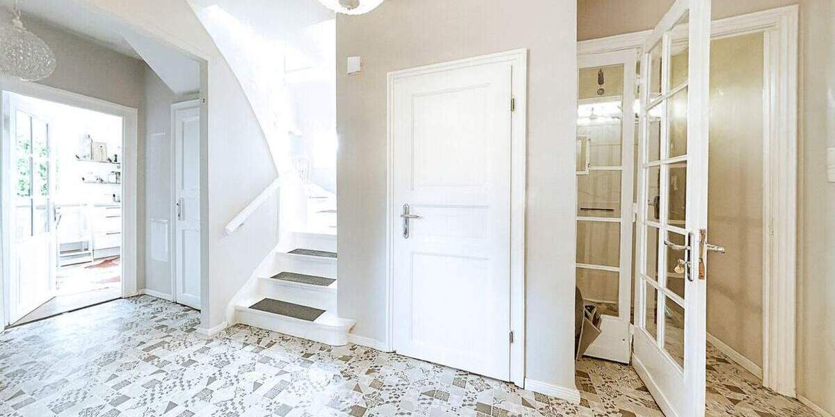 Einfamilienhaus Delmenhorst Mitte - 6 Zimmer, 230 m&sup2;, 669.000&euro; | Angebot:25798701