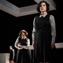 Mascha K. (Tourist Status) - Oldenburgisches Staatstheater