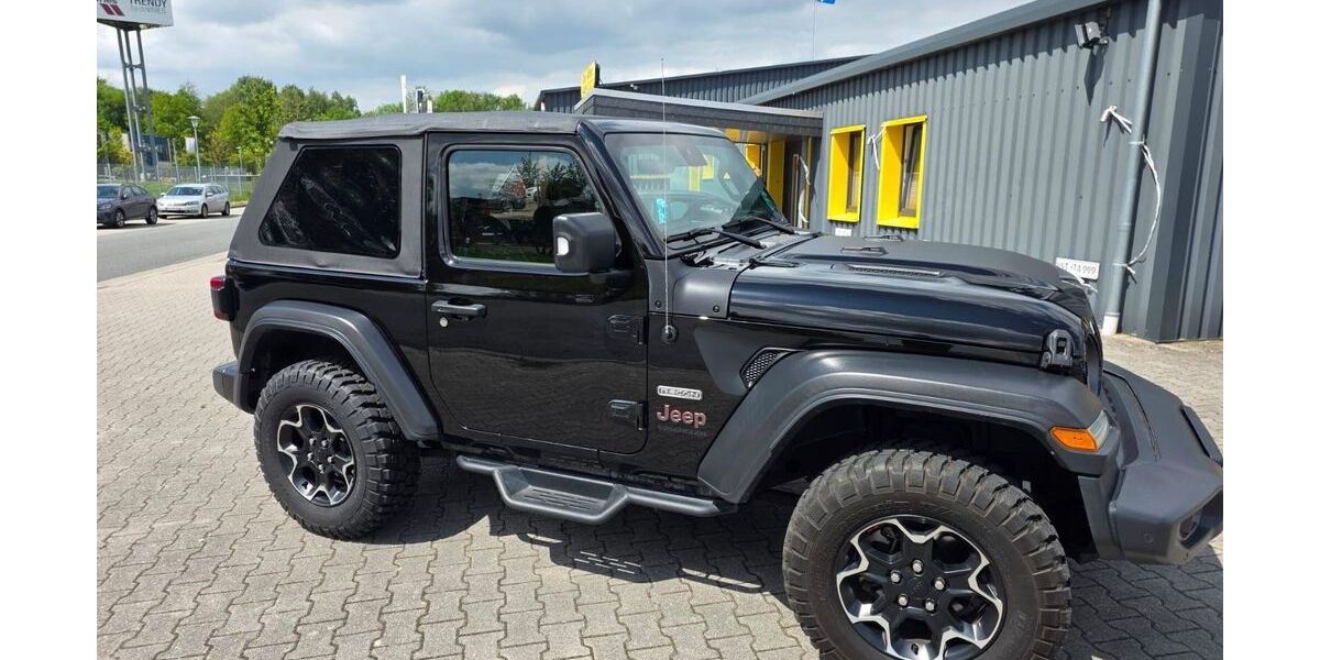 Jeep Wrangler 65.900 km 46.990 &euro; Apen 26689