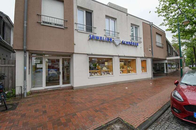Einzelhandel in Edewecht 189.000 € 183 m²