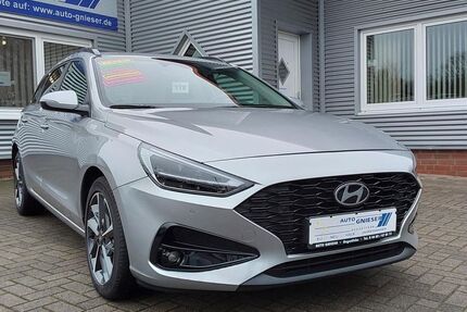 Hyundai i30 10.900 km 22.900 &euro; Augustfehn 26689