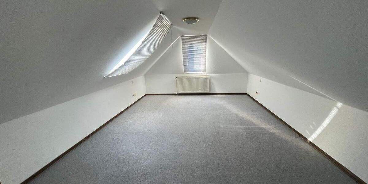 Zweifamilienhaus Doppelhaushälfte im Ortskern von Ganderkesee 8 zimmer