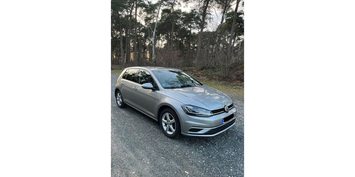 VW Golf 117.500 km 12.975 &euro; Hatten 26209