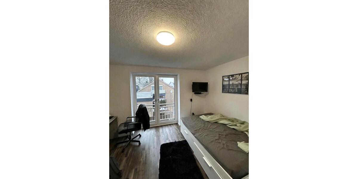 WG-Zimmer in moderner Neubauwohnung 5 zimmer