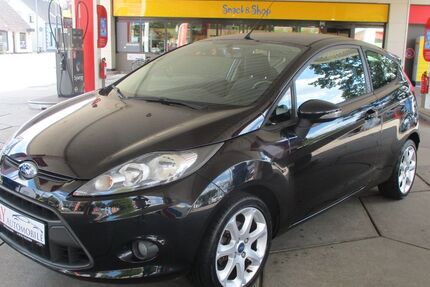 Ford Fiesta 63.844 km 5.800 &euro; Oldenburg 26133