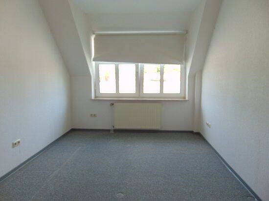Etagenwohnung Varel - 3 Zimmer, 97 m&sup2;, 750&euro; | Angebot:26851354